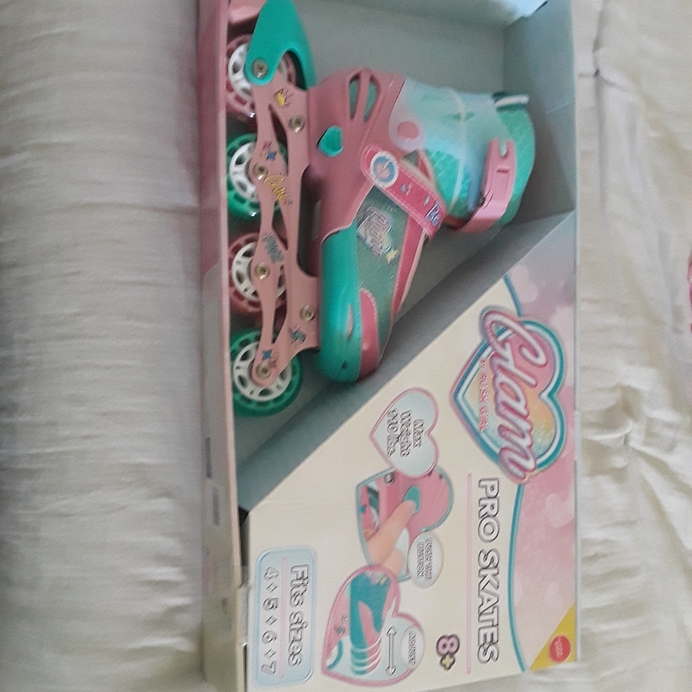 Brand new skates